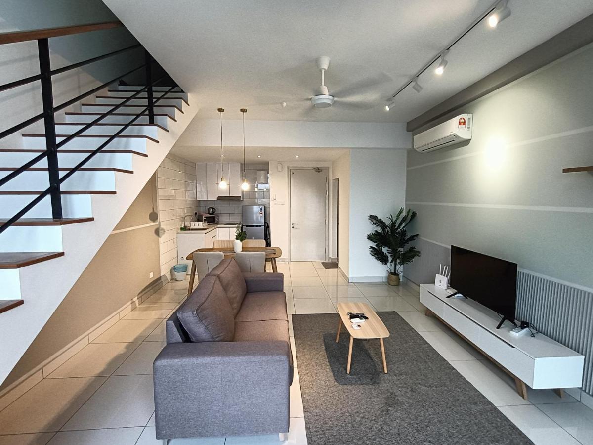 Nj Homestay At Arte Mont Kiara Kuala Lumpur Exterior photo